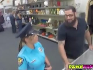 Policja oficer ciasne cipka i tłusta tyłek